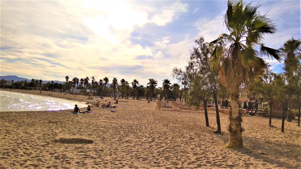 Appartement Port Frejus Avec Loggia Et Acces Plages A Pieds Buitenkant foto